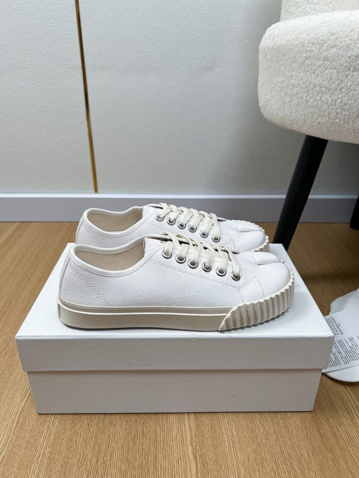 MA1S0N MARG1E1A SNEAKER
