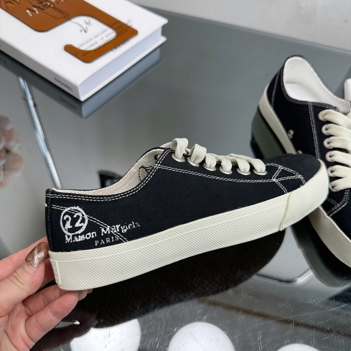 MA1S0N MARG1E1A SNEAKER