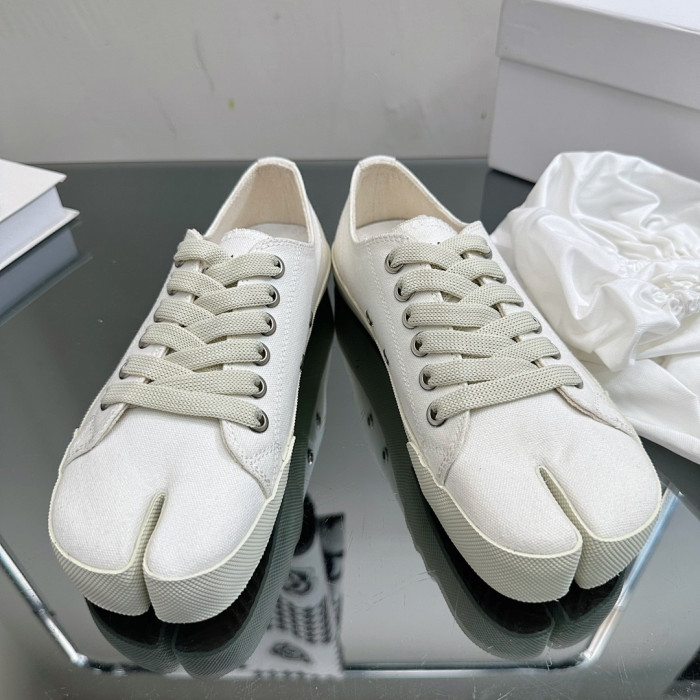MA1S0N MARG1E1A SNEAKER