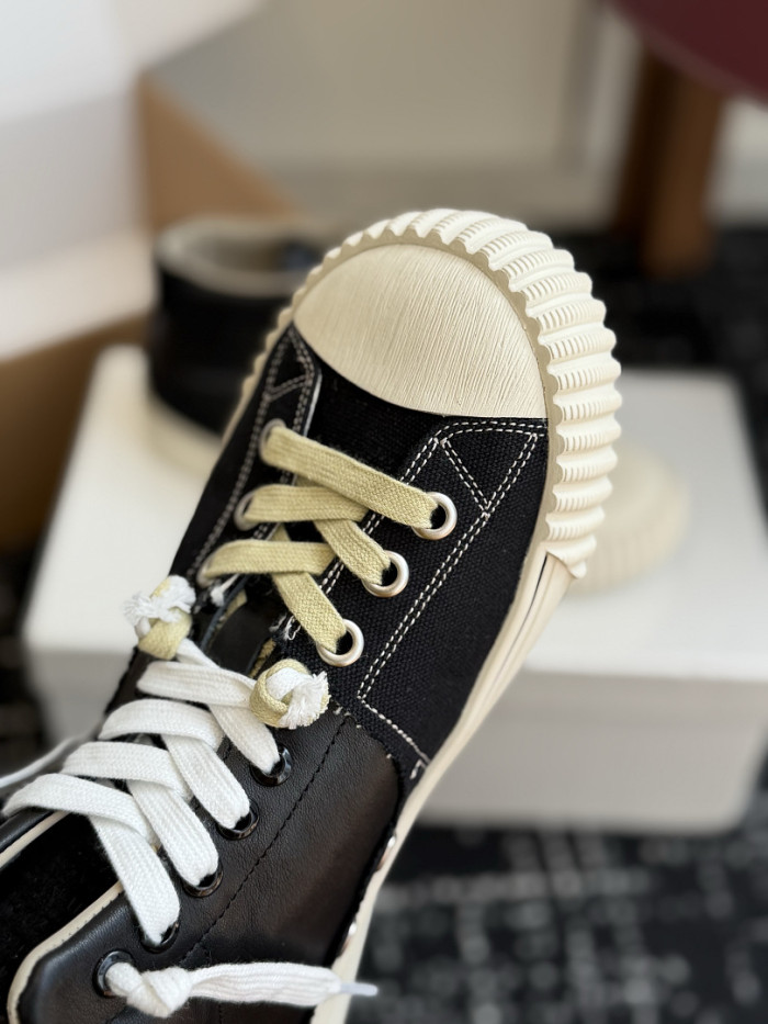MA1S0N MARG1E1A SNEAKER