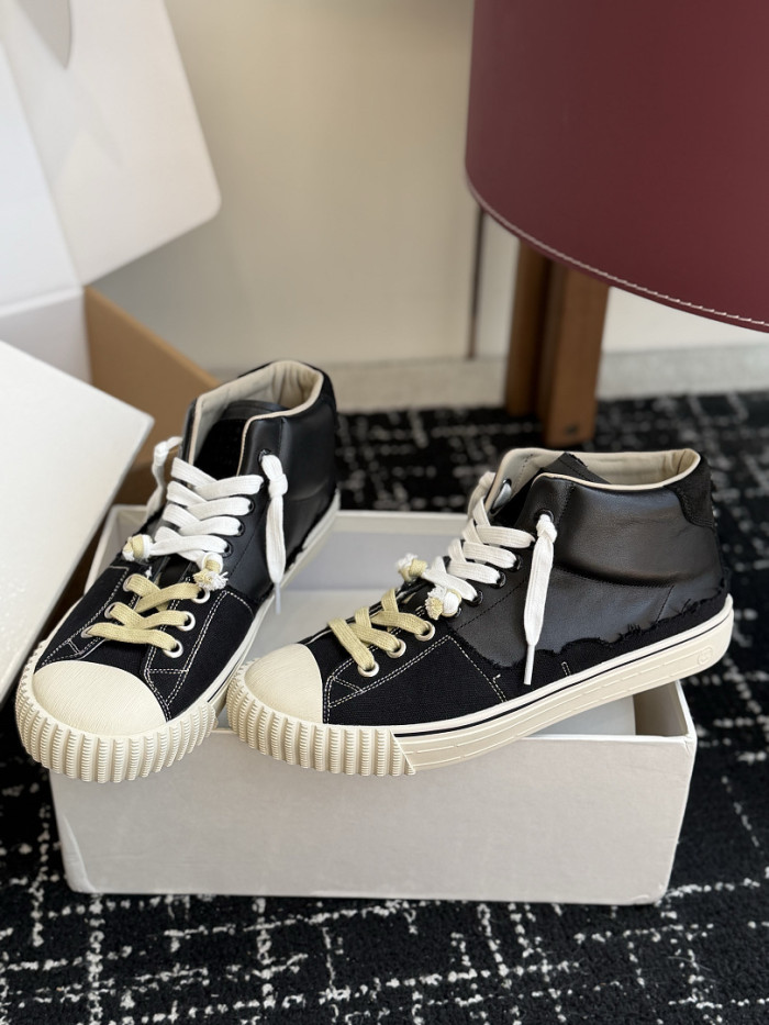 MA1S0N MARG1E1A SNEAKER