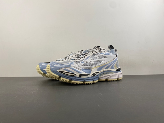 OFW SNEAKER