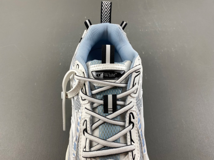 OFW SNEAKER