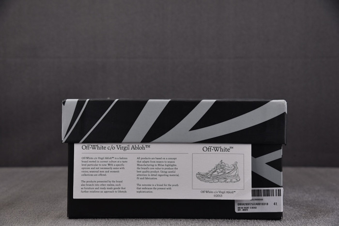 OFW SNEAKER
