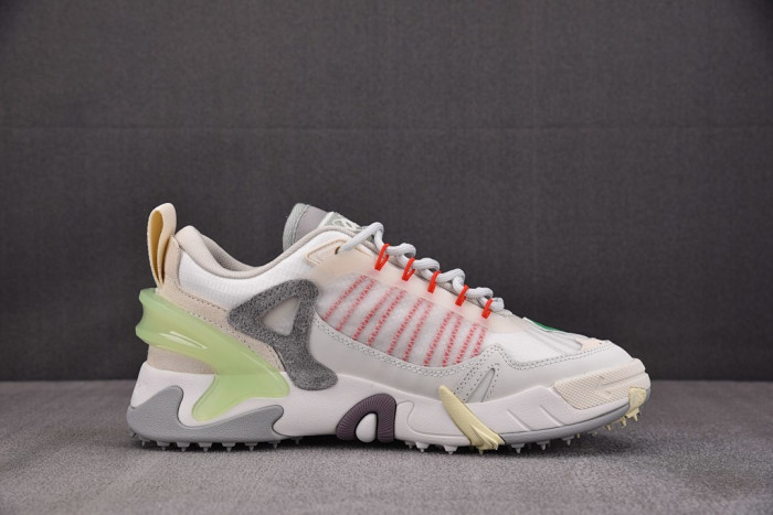 OFW SNEAKER