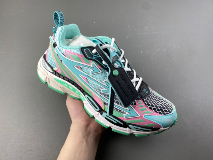 OFW SNEAKER