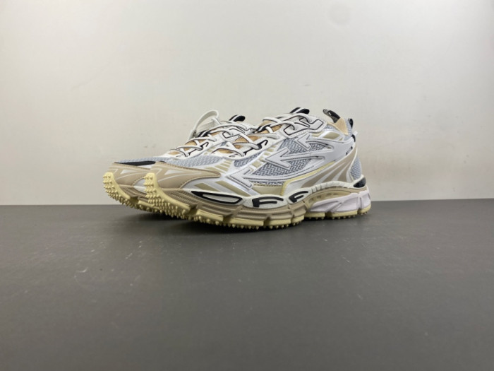 OFW SNEAKER