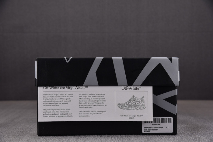 OFW SNEAKER