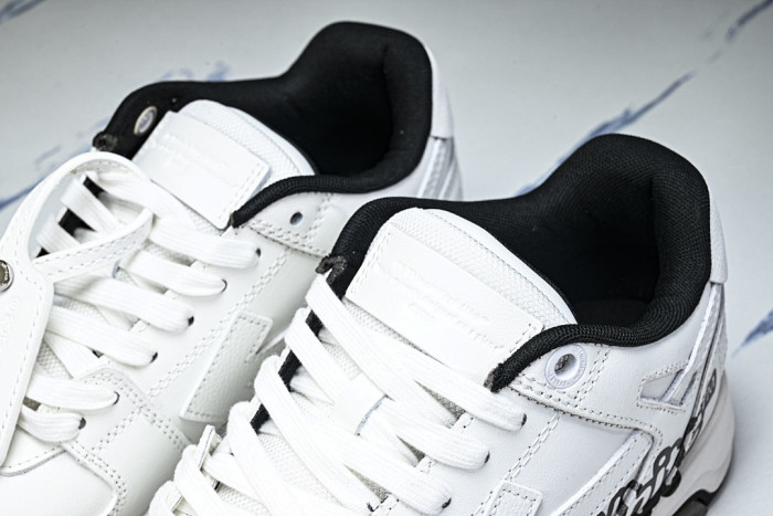 OFW SNEAKER
