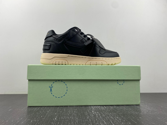 OFW SNEAKER