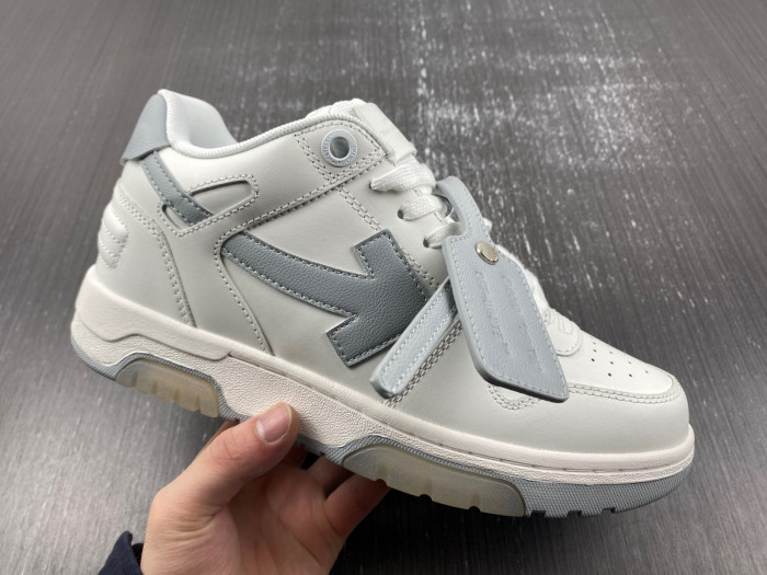 OFW SNEAKER