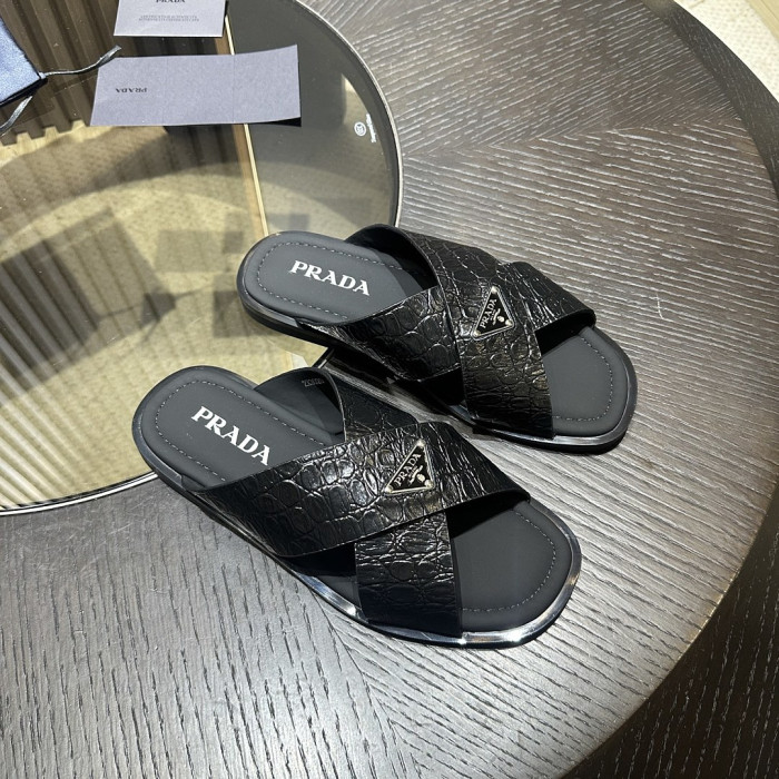 P SANDAL