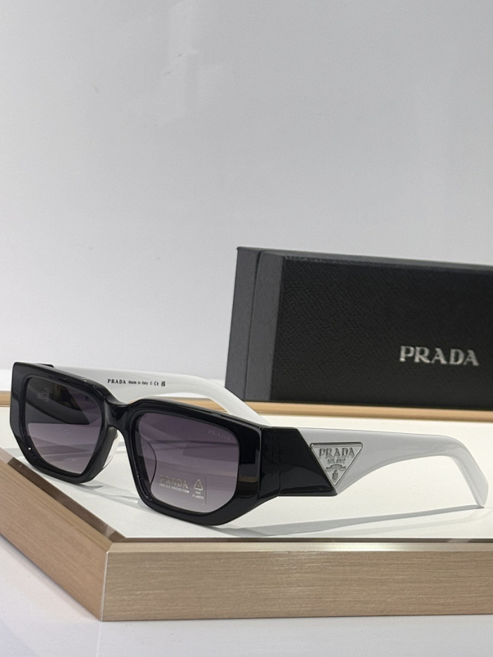 P SUNGLASSES