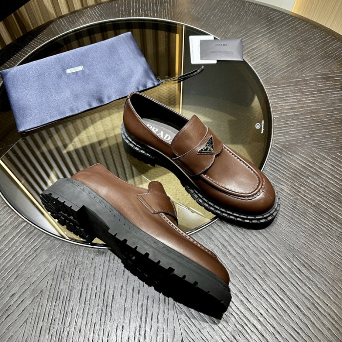 PRAD SNEAKER