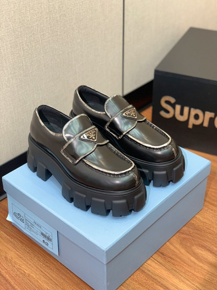 PRAD SNEAKER
