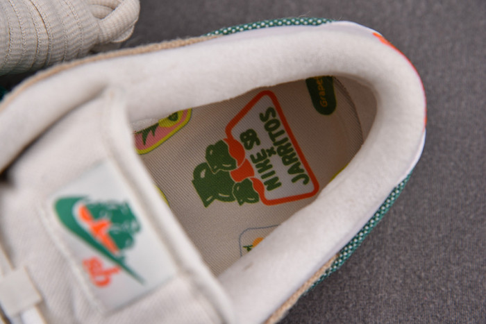 jarritos x nike dunk sb low phanT0m and malachite fd0860-001