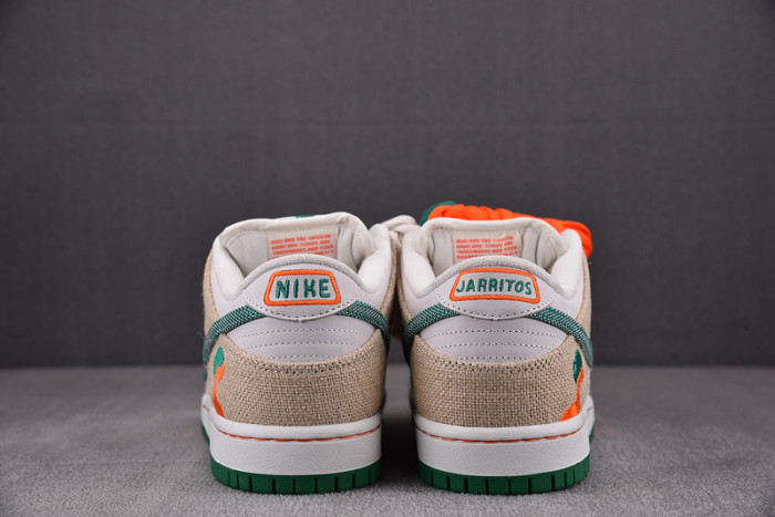 jarritos x nike dunk sb low phanT0m and malachite fd0860-001
