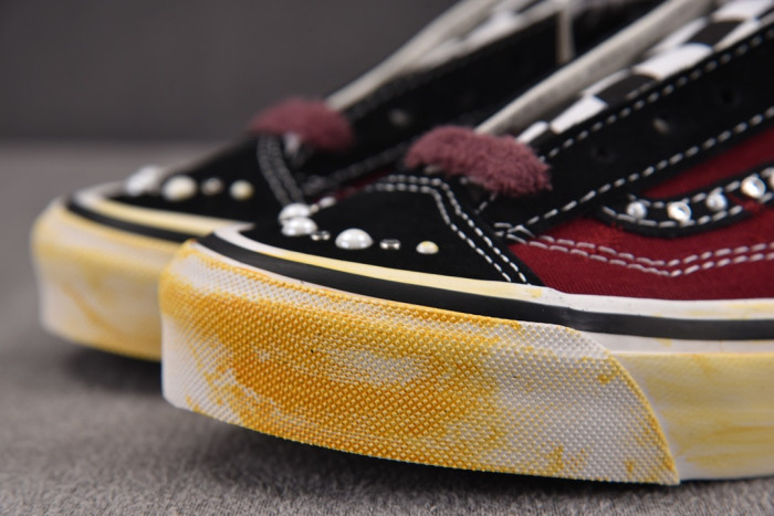 VA& SNEAKER