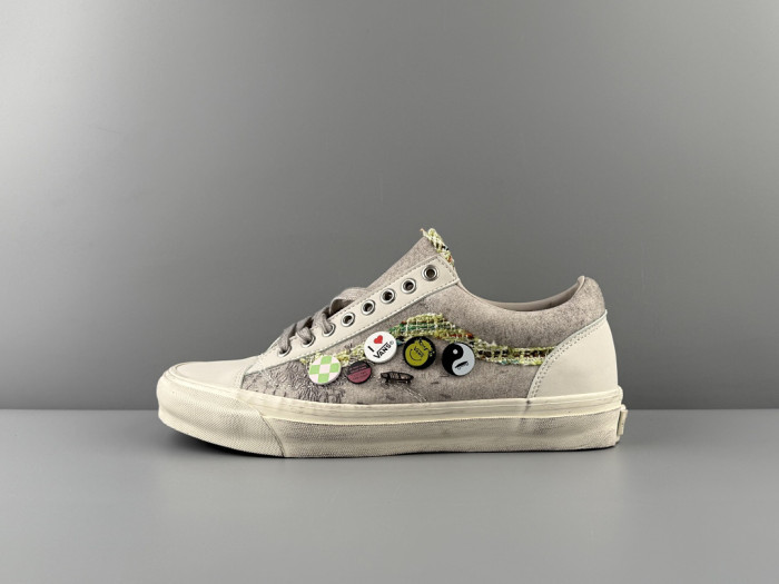 VA& SNEAKER